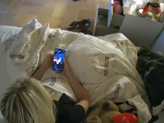 Julmodels Bedroom-B2's Live Sex Cam Show