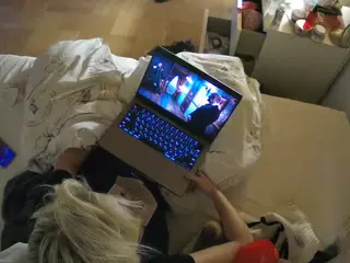 Julmodels Bedroom-B2's Live Sex Cam Show