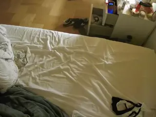Julmodels Bedroom-B2's Live Sex Cam Show