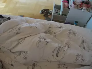 Julmodels Bedroom-B2's Live Sex Cam Show