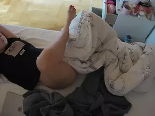 Julmodels Bedroom-B2's Live Sex Cam Show