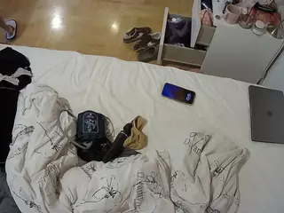 Julmodels Bedroom-B2's Live Sex Cam Show