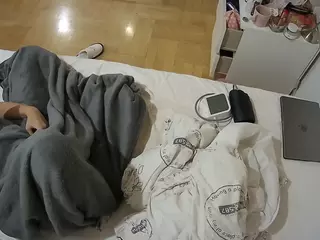Julmodels Bedroom-B2's Live Sex Cam Show
