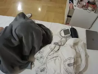Julmodels Bedroom-B2's Live Sex Cam Show