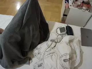 Julmodels Bedroom-B2's Live Sex Cam Show