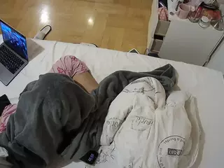 Julmodels Bedroom-B2's Live Sex Cam Show