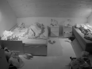 Julmodels Bedroom-B3's Live Sex Cam Show