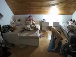 Julmodels Bedroom-B3's Live Sex Cam Show