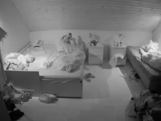 Julmodels Bedroom-B3's Live Sex Cam Show