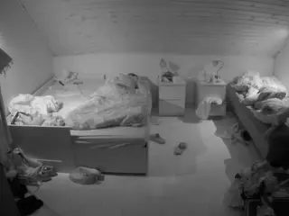 Julmodels Bedroom-B3's Live Sex Cam Show