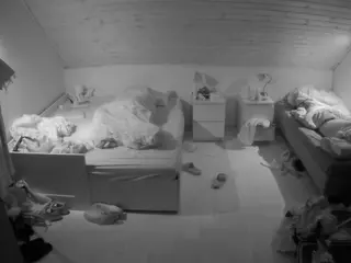 Julmodels Bedroom-B3's Live Sex Cam Show