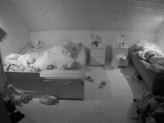 Julmodels Bedroom-B3's Live Sex Cam Show