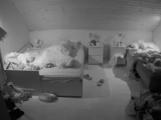 Julmodels Bedroom-B3's Live Sex Cam Show