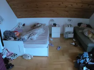 Julmodels Bedroom-B3's Live Sex Cam Show