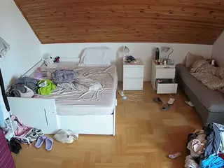 Julmodels Bedroom-B3's Live Sex Cam Show