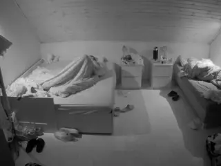 Julmodels Bedroom-B3's Live Sex Cam Show