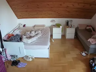 Julmodels Bedroom-B3's Live Sex Cam Show