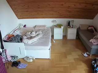 Julmodels Bedroom-B3's Live Sex Cam Show