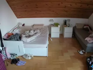 Julmodels Bedroom-B3's Live Sex Cam Show