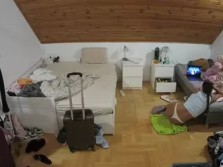 Julmodels Bedroom-B3's Live Sex Cam Show