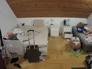 Julmodels Bedroom-B3's Live Sex Cam Show