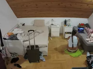 Julmodels Bedroom-B3's Live Sex Cam Show
