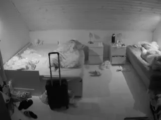 Julmodels Bedroom-B3's Live Sex Cam Show