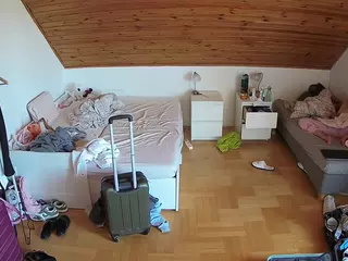 Julmodels Bedroom-B3's Live Sex Cam Show