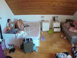 Julmodels Bedroom-B3's Live Sex Cam Show