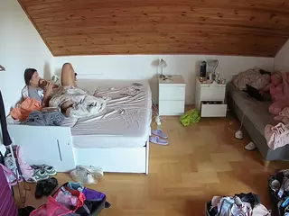 Julmodels Bedroom-B3's Live Sex Cam Show