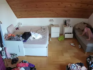 Julmodels Bedroom-B3's Live Sex Cam Show