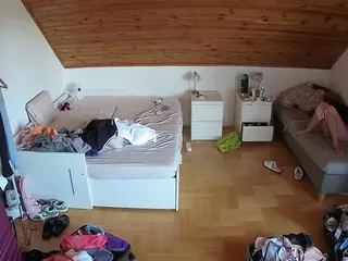 Julmodels Bedroom-B3's Live Sex Cam Show