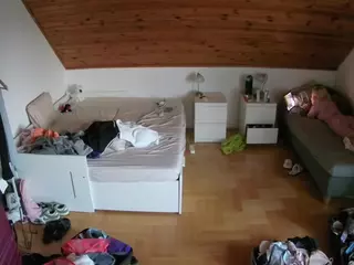 Julmodels Bedroom-B3's Live Sex Cam Show