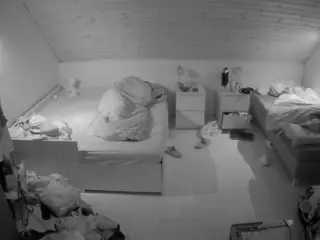 Julmodels Bedroom-B3's Live Sex Cam Show