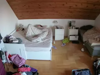 Julmodels Bedroom-B3's Live Sex Cam Show