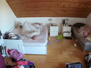 Julmodels Bedroom-B3's Live Sex Cam Show