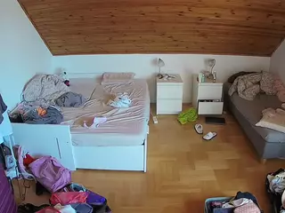Julmodels Bedroom-B3's Live Sex Cam Show