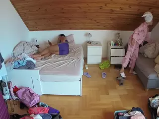Julmodels Bedroom-B3's Live Sex Cam Show