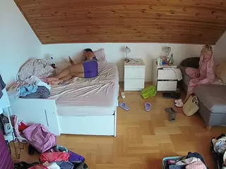 Julmodels Bedroom-B3's Live Sex Cam Show