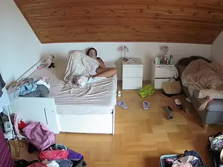 Julmodels Bedroom-B3's Live Sex Cam Show