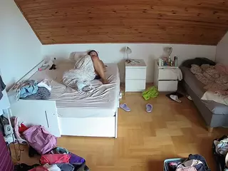 Julmodels Bedroom-B3's Live Sex Cam Show