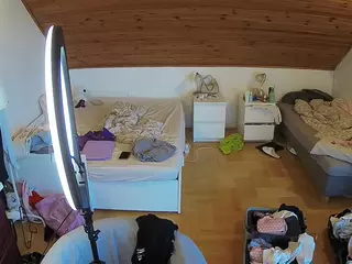 Julmodels Bedroom-B3's Live Sex Cam Show