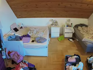 Julmodels Bedroom-B3's Live Sex Cam Show