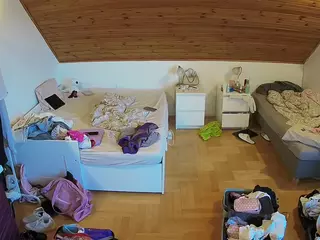 Julmodels Bedroom-B3's Live Sex Cam Show