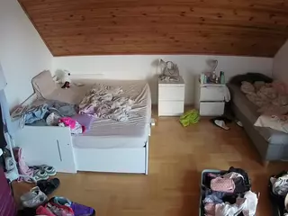 Julmodels Bedroom-B3's Live Sex Cam Show