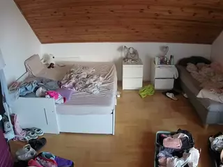 Julmodels Bedroom-B3's Live Sex Cam Show