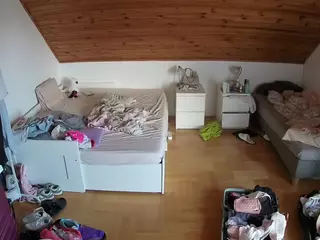 Julmodels Bedroom-B3's Live Sex Cam Show