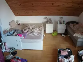 Julmodels Bedroom-B3's Live Sex Cam Show