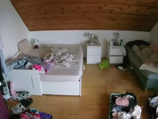 Julmodels Bedroom-B3's Live Sex Cam Show