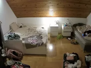 Julmodels Bedroom-B3's Live Sex Cam Show